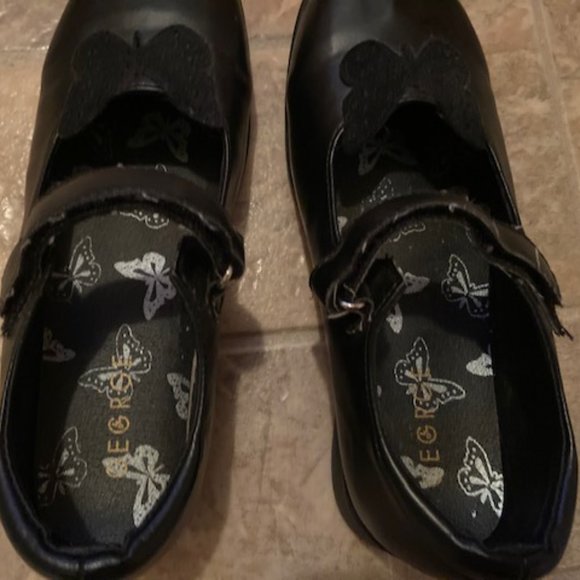 George Mary Jane Black Dress Shoes Girls Size 2 - Picture 6 of 9